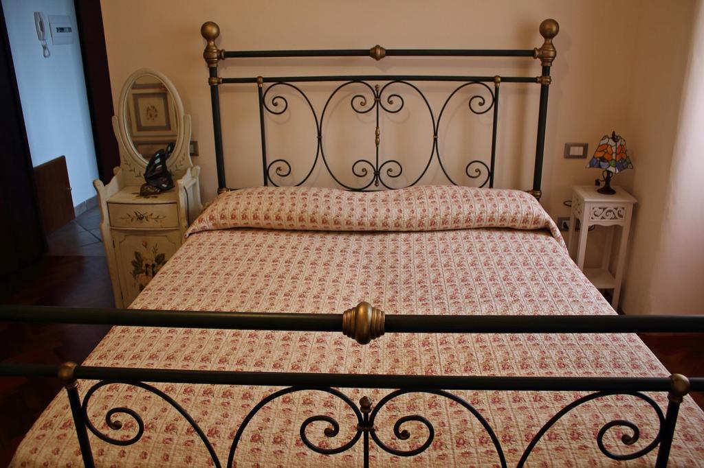 Appartamento Vacanze Magnolia E Glicine Tuoro sul Trasimeno Ngoại thất bức ảnh