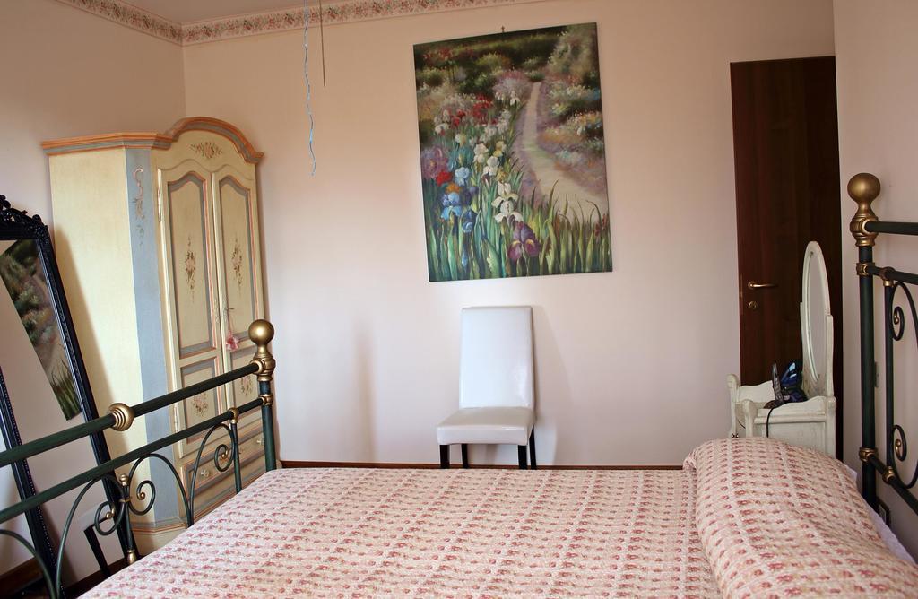 Appartamento Vacanze Magnolia E Glicine Tuoro sul Trasimeno Ngoại thất bức ảnh