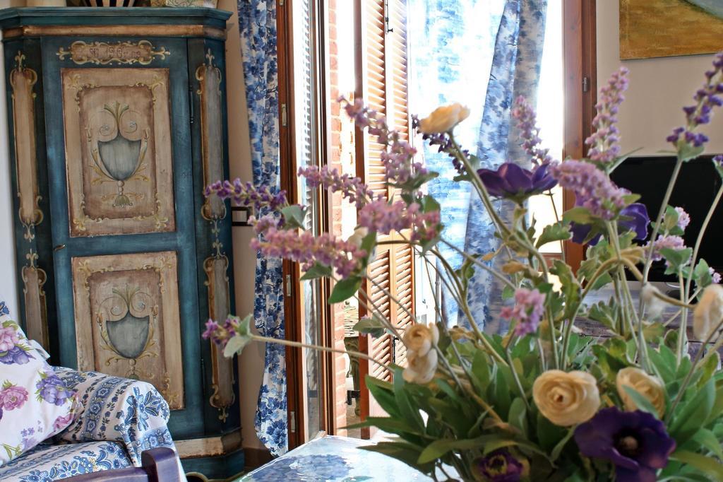 Appartamento Vacanze Magnolia E Glicine Tuoro sul Trasimeno Ngoại thất bức ảnh